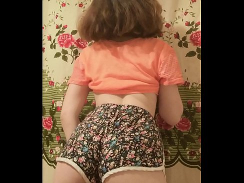 ❤️ Seksual gənc körpə kamera qarşısında şortunu soyundurur Super porno az.hentaisaturn.ru